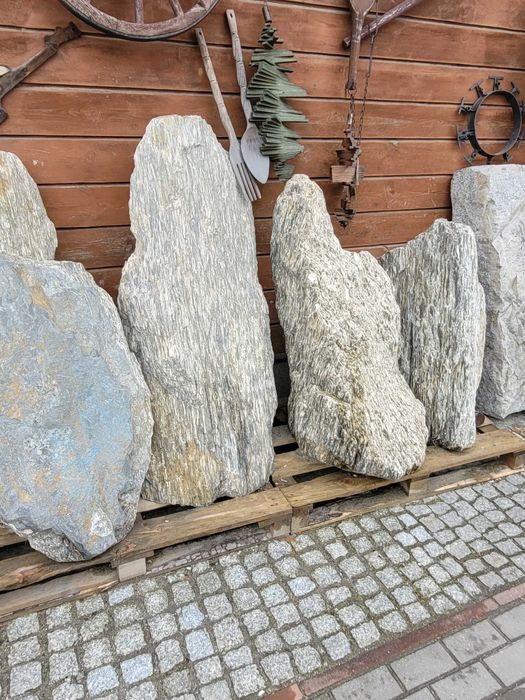 Kora kamienna serycytowa,