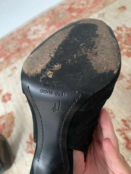 Buty szpilki Gianvito Rossi zamszowe stan bardzo dobry