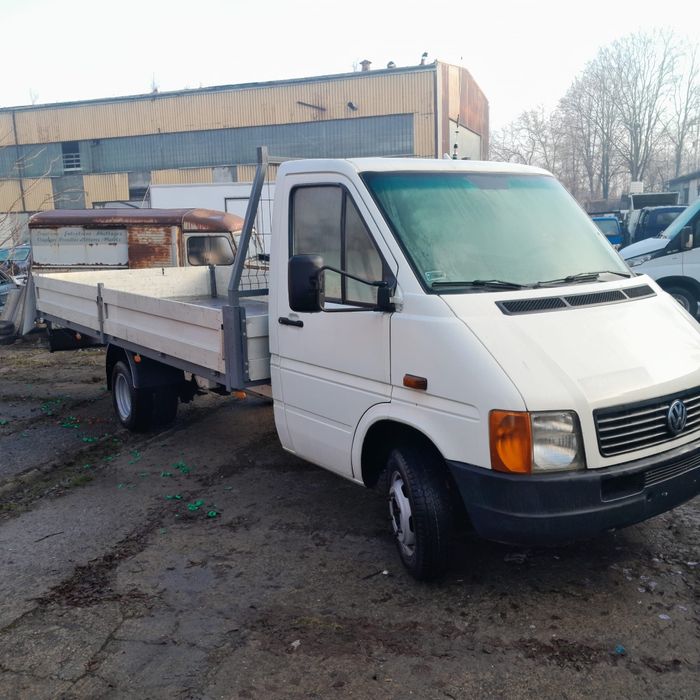 Długa skrzyniòwka na podwójnym kole