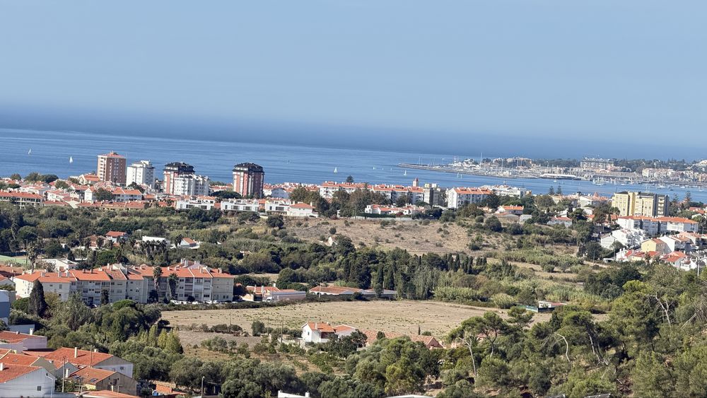Aluguer T1/2 apart com 145 m2 , vista de Mar