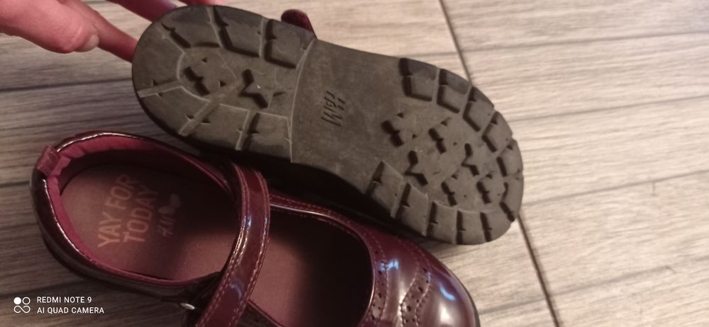Buty dziewczece 31