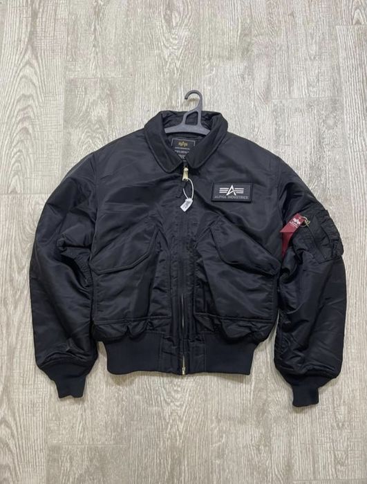 Бомбер alpha industries
