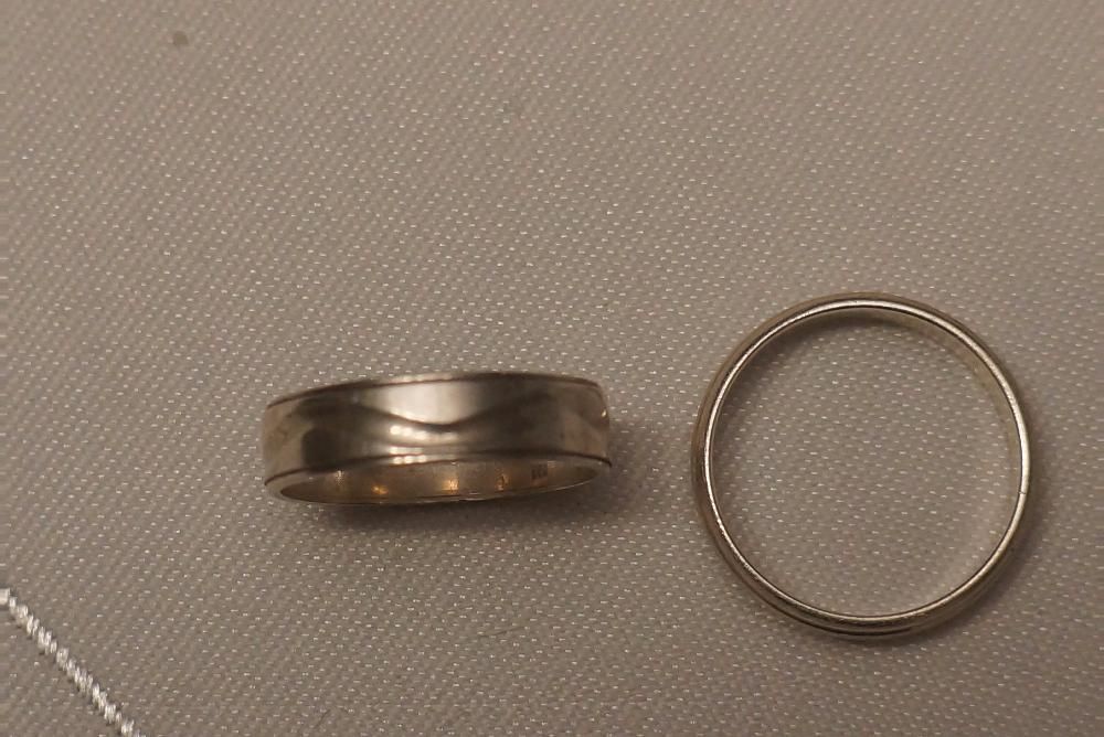 Srebrne pierścionki-obrączki