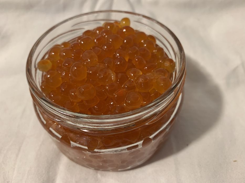 Натуральная красная икра кеты