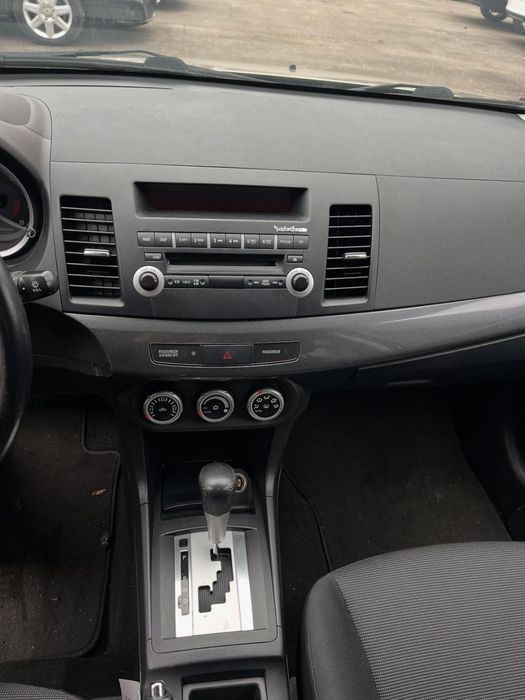 Продам Міцубісі Ланцер