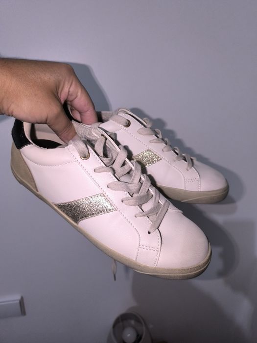 Vendo Sapatilhas de Senhora da Parfois N°39  , por €10