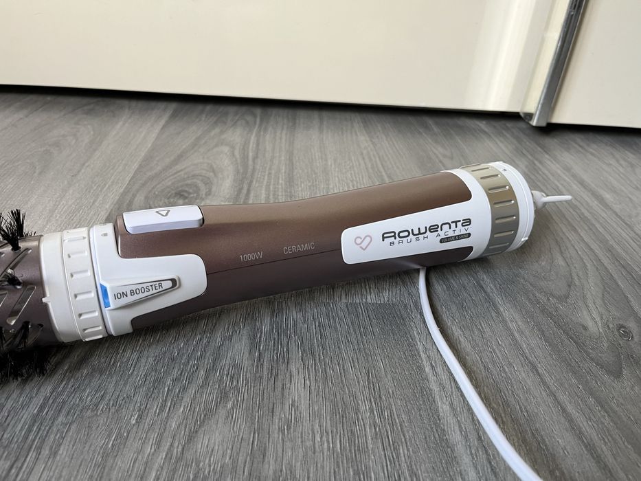 Фен щітка Rowenta CF9540
