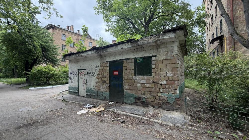 Оренда на вул. Академіка Шалімова, 24/2 приміщення на 17,4 м²