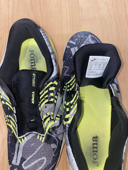 Tenis de corrida da Joma