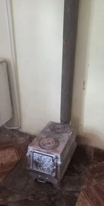 Чугунна піч - буржуйка