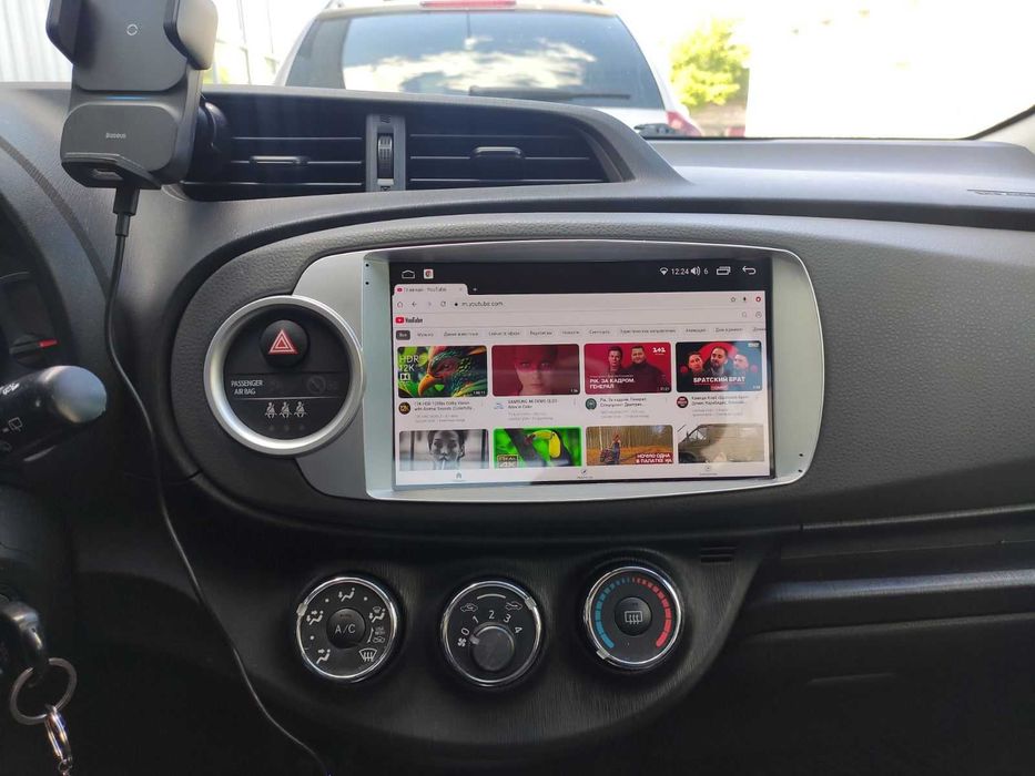 Штатная Магнитола Toyota Yaris 4GB/64GB QLED процессор 8 ядер