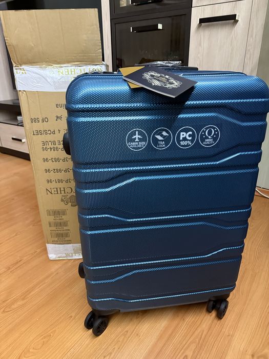 Велика валіза з полікарбонату Wittchen