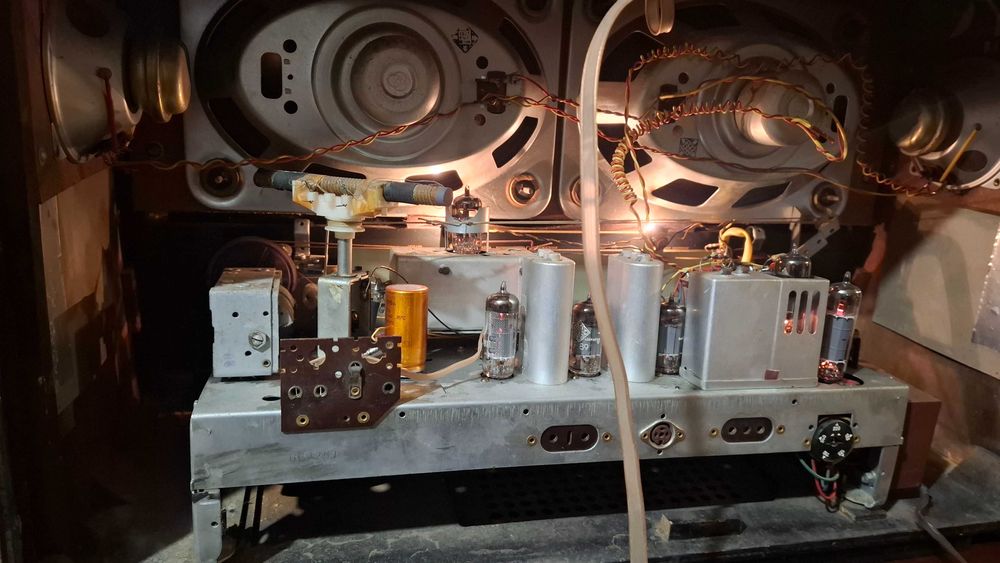 AEG 7078  - Telefunken Concertino 8