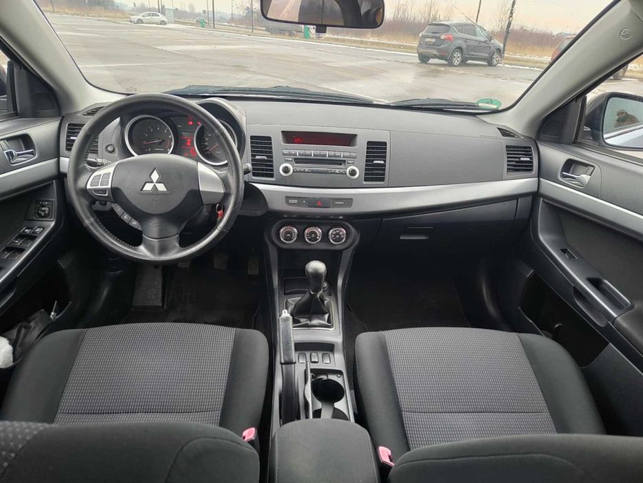 Sprzedam Mitsubishi Lancer