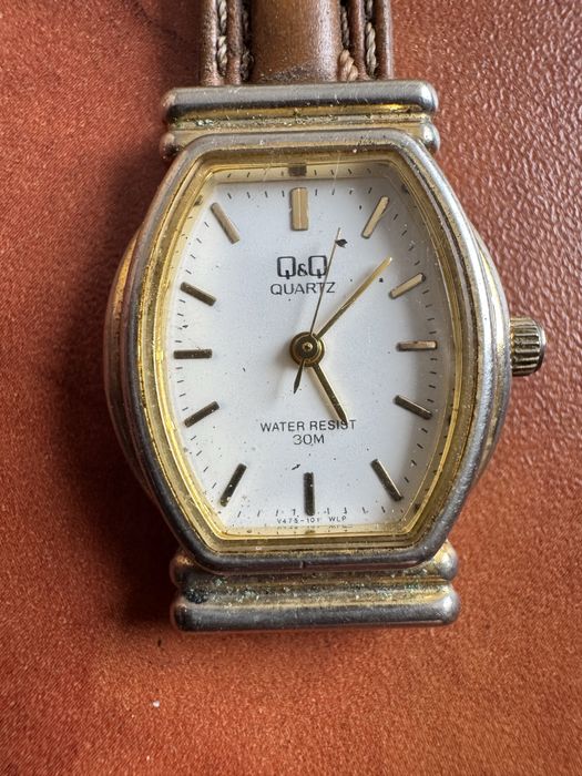 Zegarek damski Q&Q