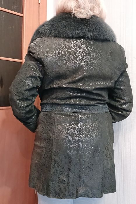 Куртка деми, лазерна шкіра