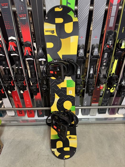 Deska snowboardowa Burton Progression 147 cm z wiązaniami Burton