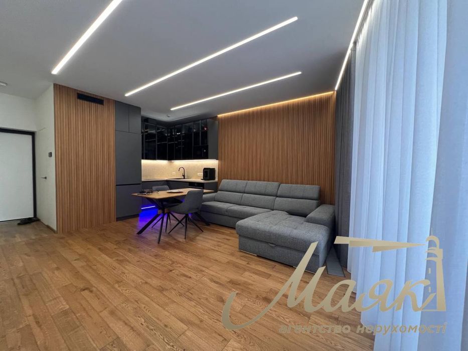 Продажа видовой 1-комнатной квартиры, 63 м3 в ЖК Taryan Towers Тариан