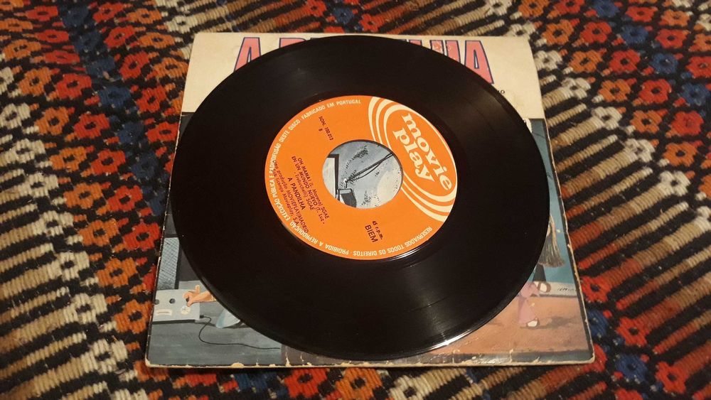 A Pandilha - Achilipu - EP single - portes incluídos