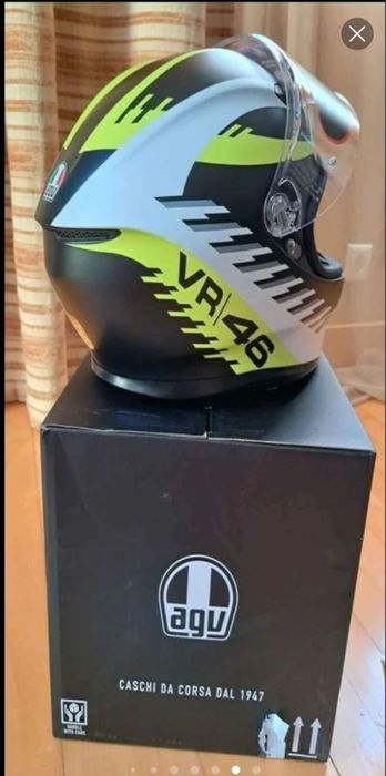 Capacete AGV K6 VR46 - Novo