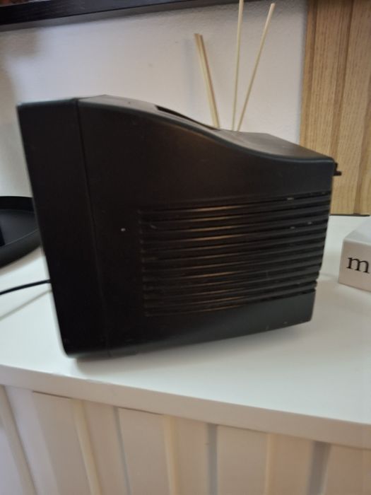 Mini tv antiga  usada