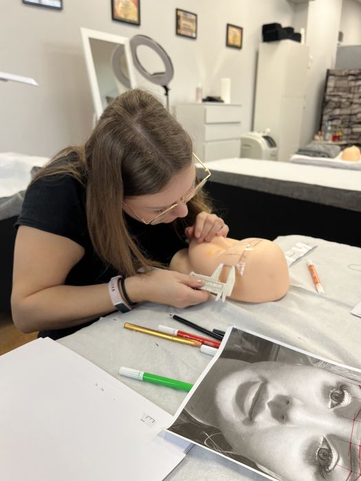 3-miesieczna Szkoła Stylizacji Rzęs i Brwi szkolenia