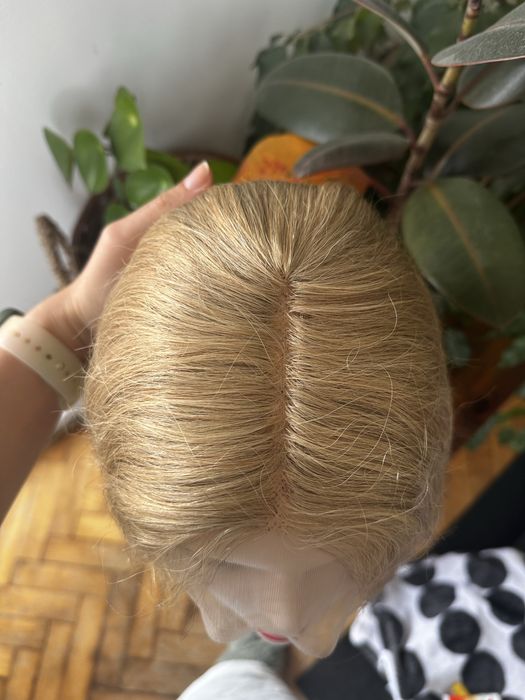 Bardzo dluga blond peruka 100% wlosy naturalne miodowe