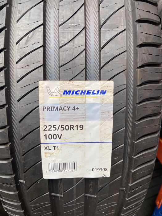 Pneus novos 225 / 50 R 19 Michelin Primacy 4+