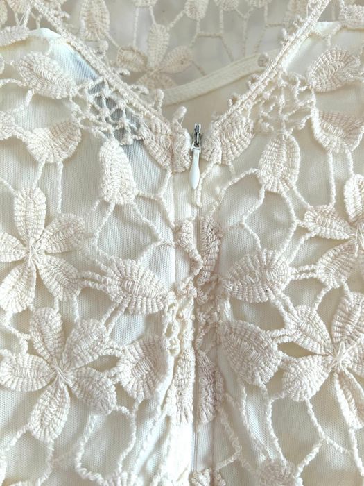 sukienka ślubna długa biała ecru boho koronka haft Club London L