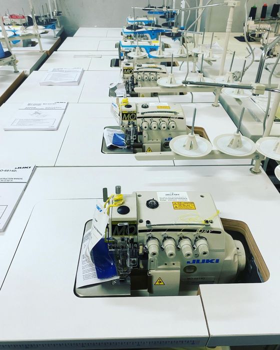 Overlock JUKI 6814/16D 4 lub 5 nitkowy Najnowszy Direct Drive Nowy