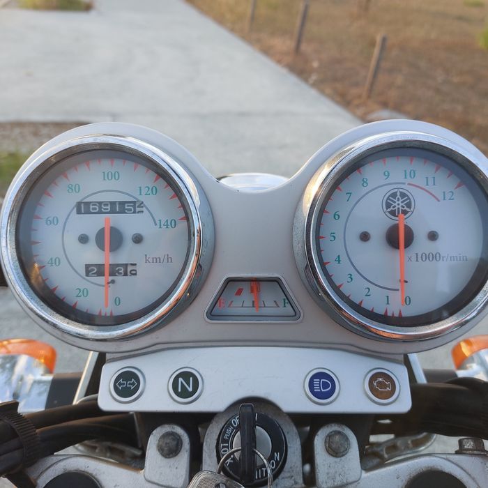 Yamaha YBR 125 Custom