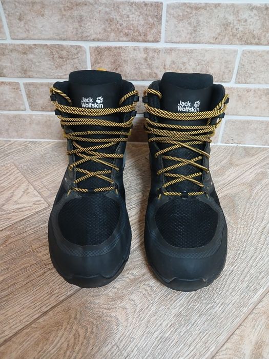Ботінки Jack Wolfskin р 45-46 (30,5 см) ц 2400 гр оріг. чудовий стан
