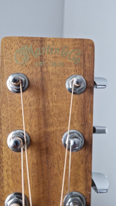 Guitarra Martin USA dreadnought