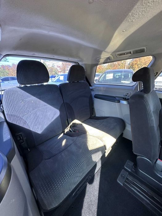 Продам  Mitsubishi Grandis 2006 рік можлива розстрочка,кредит,обмін!