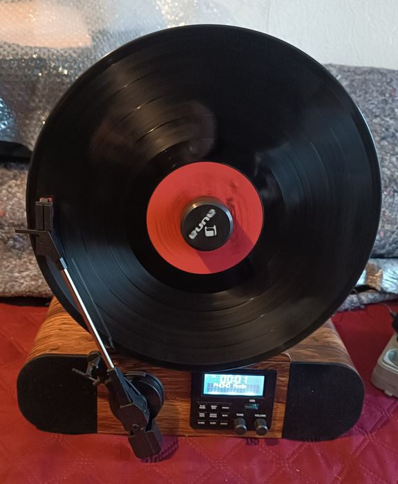 Програвач вінілу Auna Verticalo SE DAB, BT, USB, FM