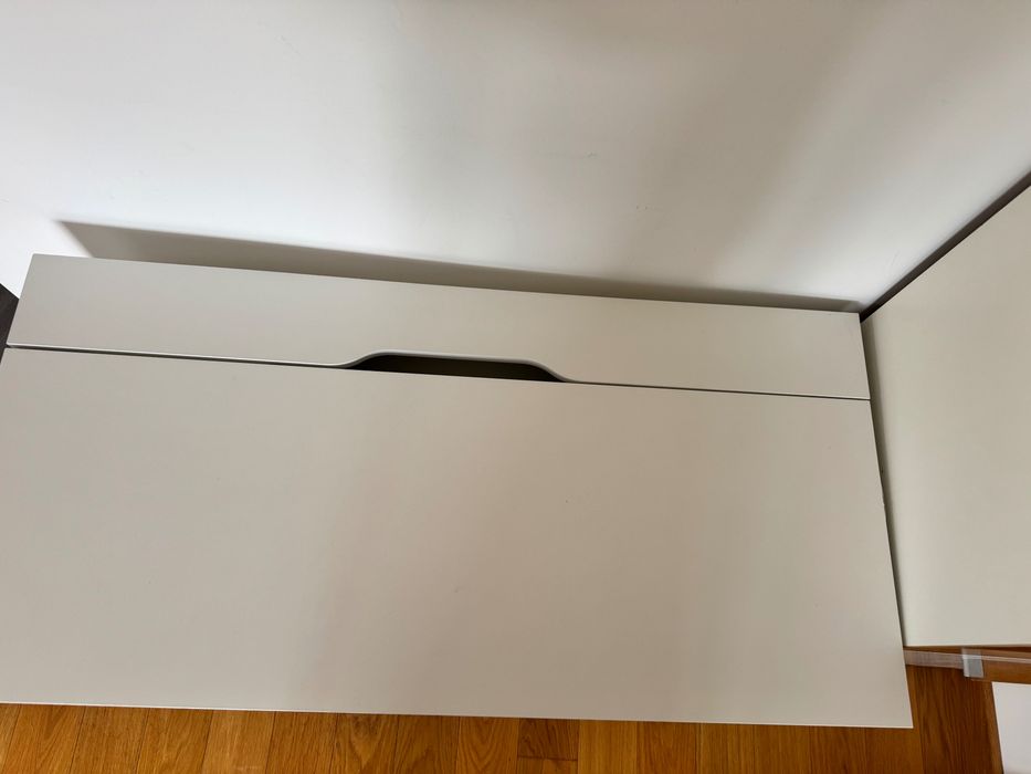 Biurko białe Ikea