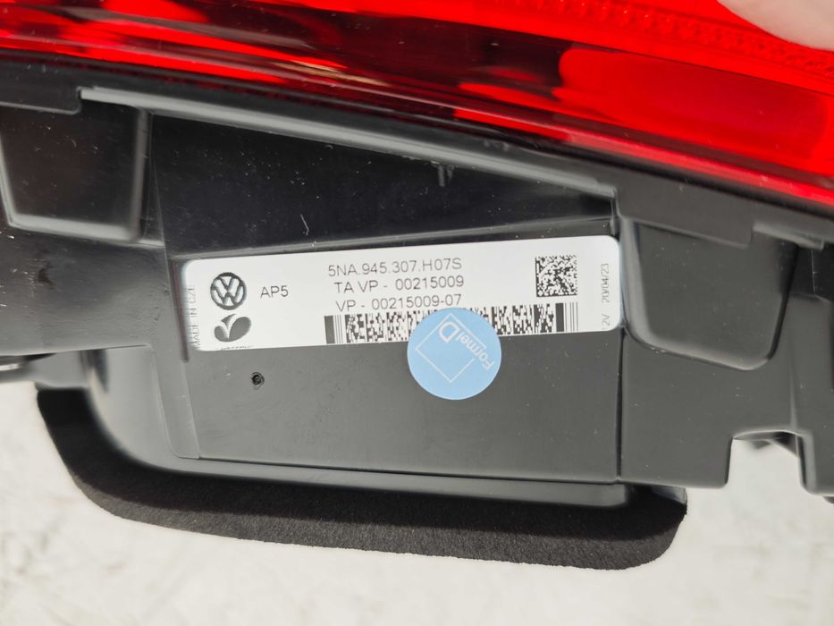VW Tiguan II Lift 5N IQ-LIGHT Lampa Tył Tylna Lewa Prawa  Komplet Nowe