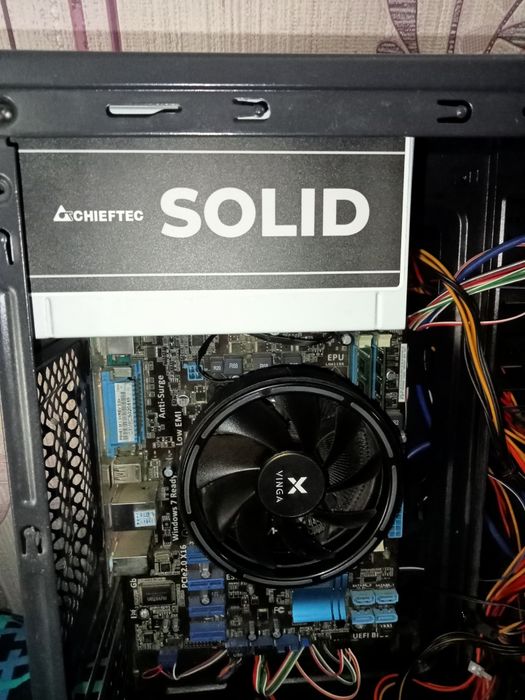 Продаю компьютер б/в