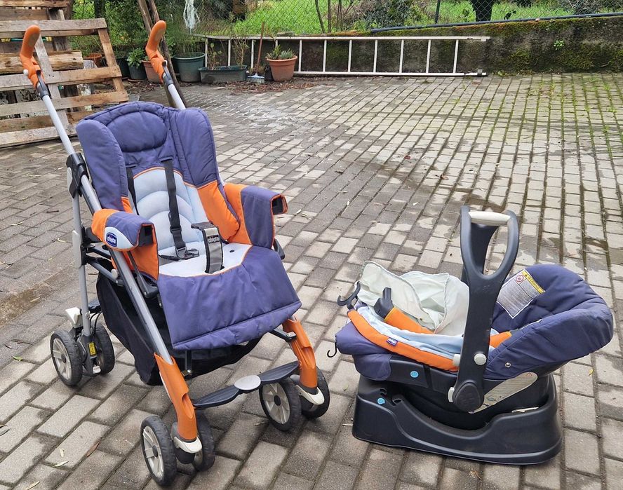 Vendo carrinho Chicco modelo Ct 0.1 com o Ovo e mais equipamentos