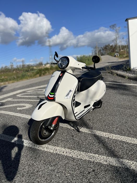 Vespa GTS 300 Hpe