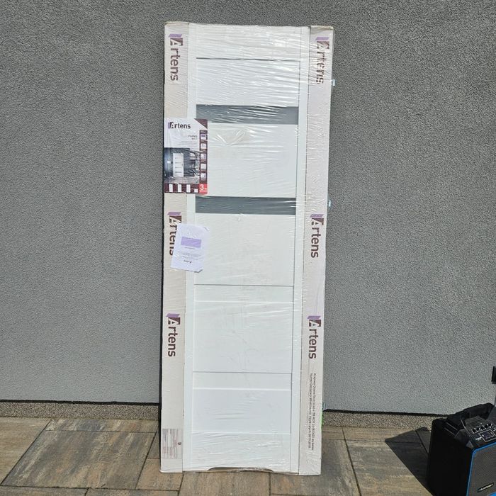 Nowe drzwi łazienkowe 75 cm