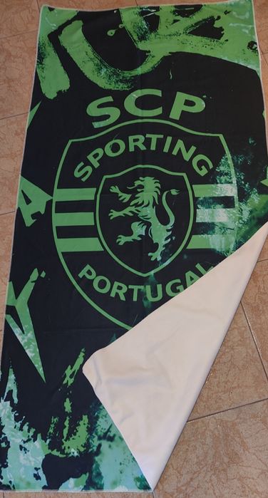 Toalha alusiva ao Sporting