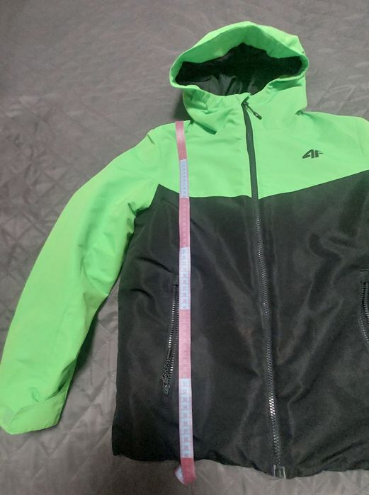 Kurtka 4F  r 158
