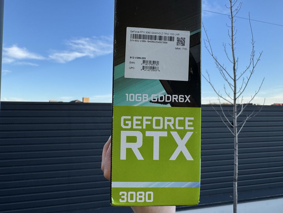 Відеокарта MSI GeForce RTX 3080 Gaming Z Trio 10GB GDDR6X 320bit ідеал