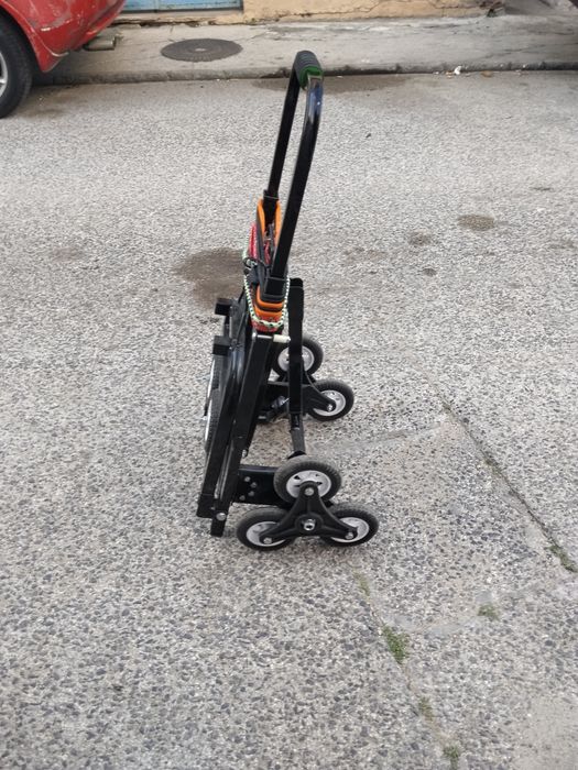 Carrinho para subir e descer escadas