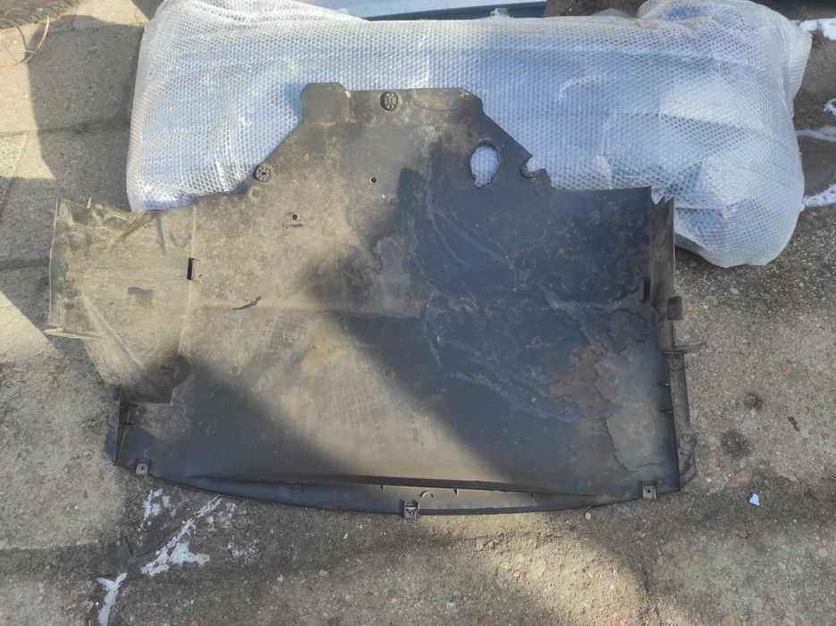 sprzedam do renault master II płyta pod silnik