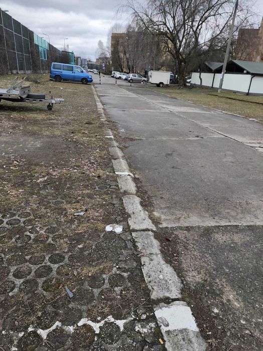 Wynajmę działkę utwardzoną/plac Kraków ul. Grota - Roweckiego