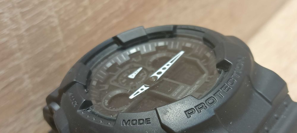 Zegarek Casio G-Shock GA-100 stan powystawowy! Okazja! Komplet gwarancja!
