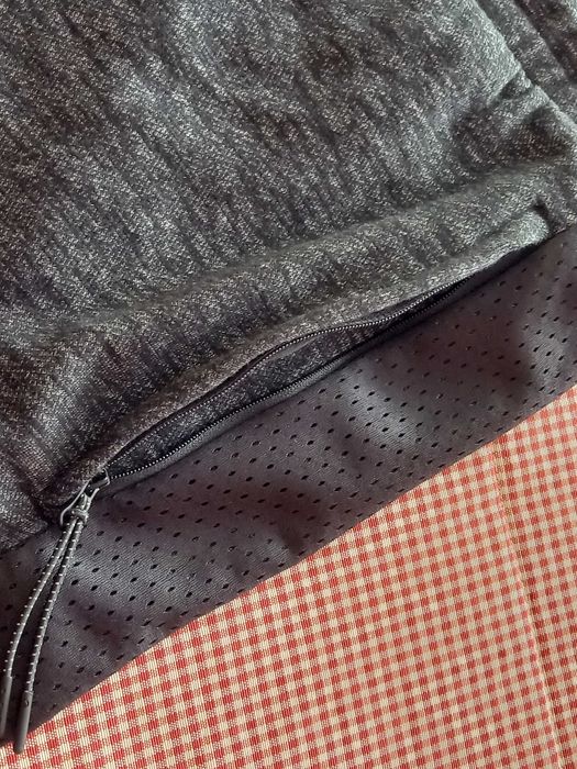 (NOVO, PORTES GRÁTIS) Calças Jogger de Malha Premium em Cinzento