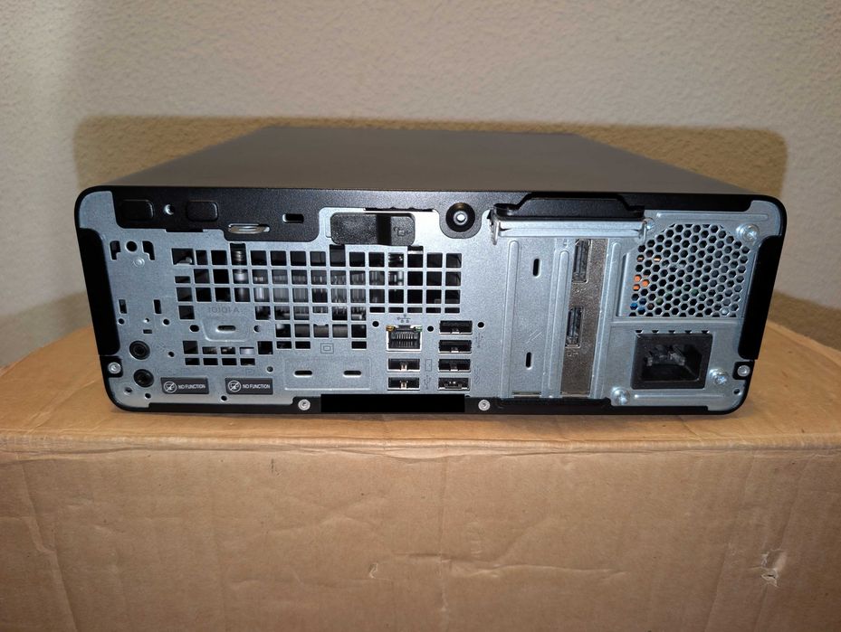 Computador Desktop HP Elitedesk Ryzen-2700/32gb/256gb/R7-340